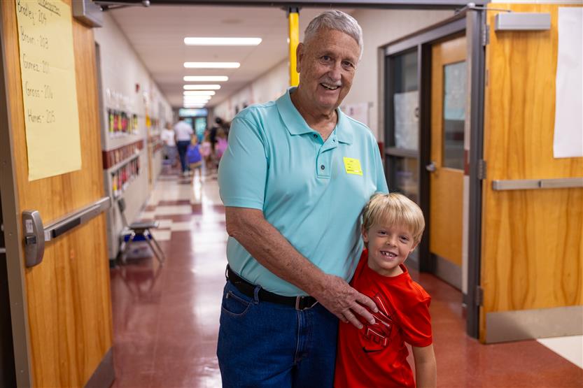 Winstead Elementary hosts grandparents day